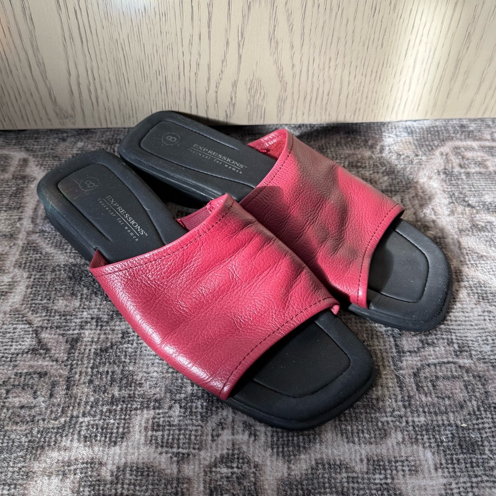 Not for sale-Expressions Women's Red Leather Vintage Slide Sandals Size 8
